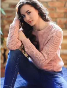 Elite escort service in Chalisgaon for home and hotel visits